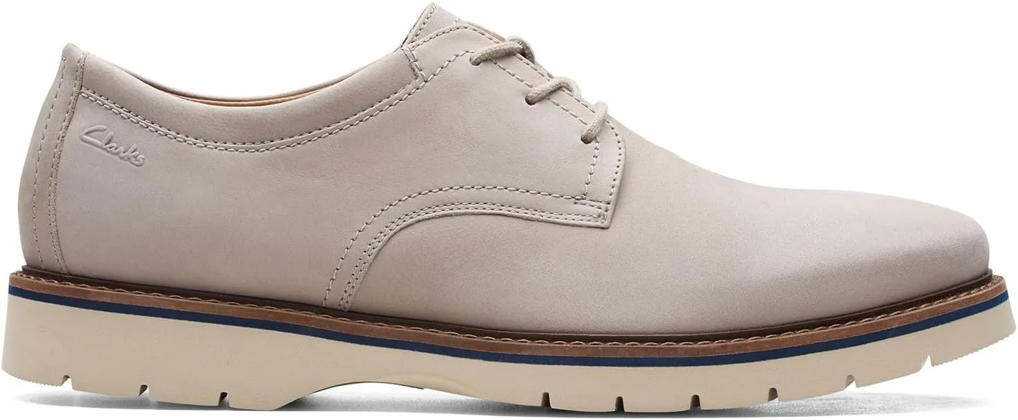 Clarks Men's Bayhill Plain Oxford