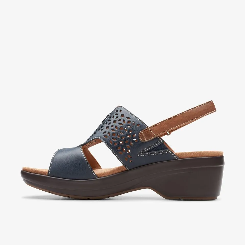 Clarks Women's Tuleah Sun Black | Navy Leather
