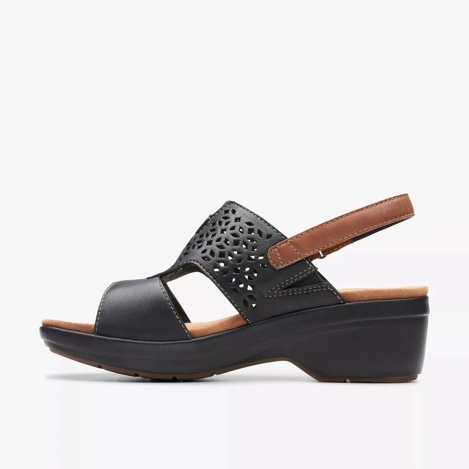 Clarks Women's Tuleah Sun Black | Navy Leather