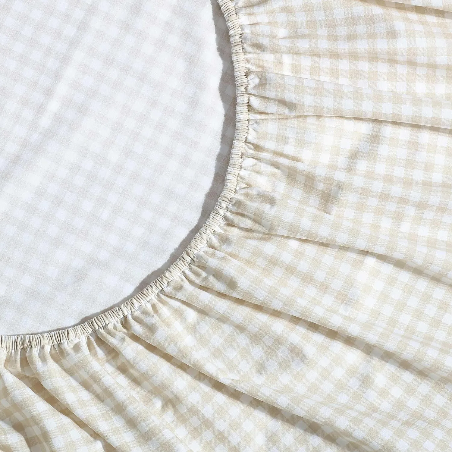 Eddie Bauer - Sheet Set, Cotton Percale Bedding with Matching Pillowcase, Crisp & Breathable, 200-Thread Count, Classic Comfort Essentials (Little Gingham Beige, Queen)