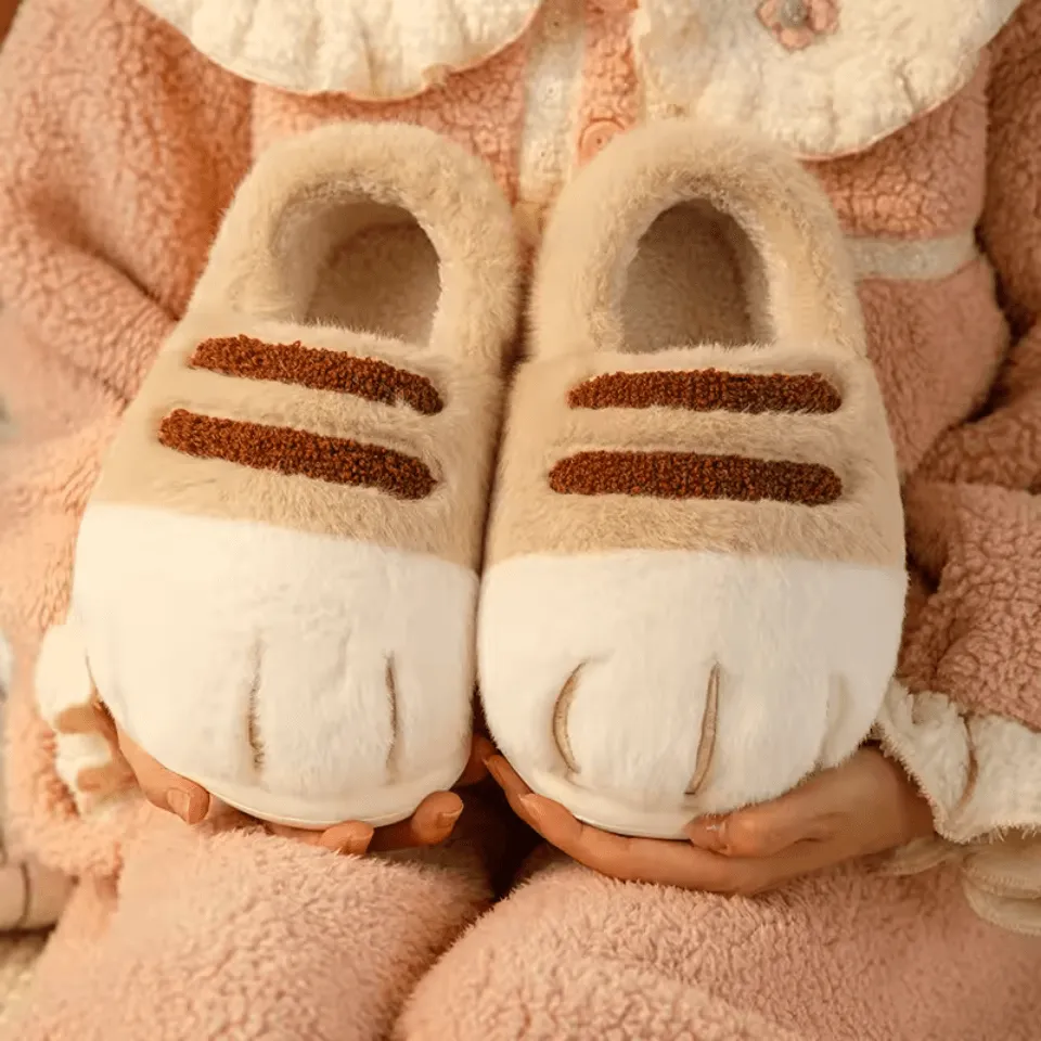 Feline Paws Cozy Slippers – Soft, Warm, and Perfect for Cat Lovers