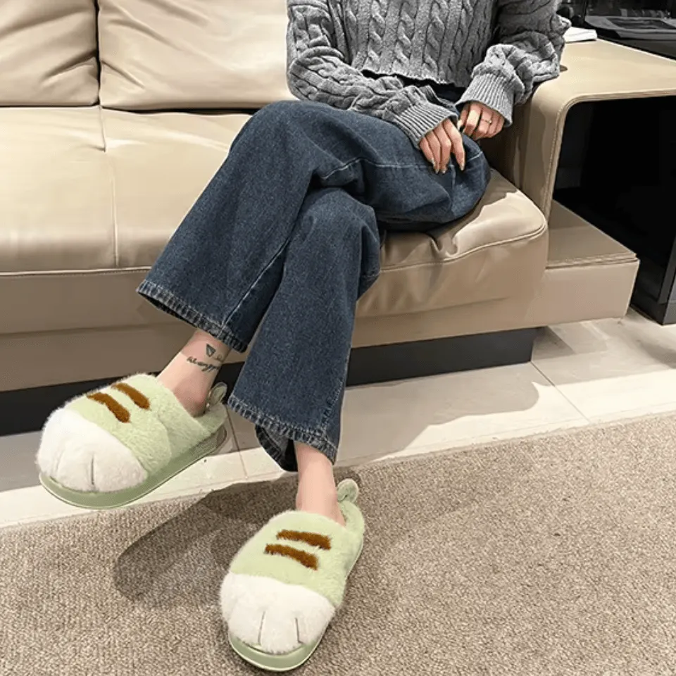 Feline Paws Cozy Slippers – Soft, Warm, and Perfect for Cat Lovers