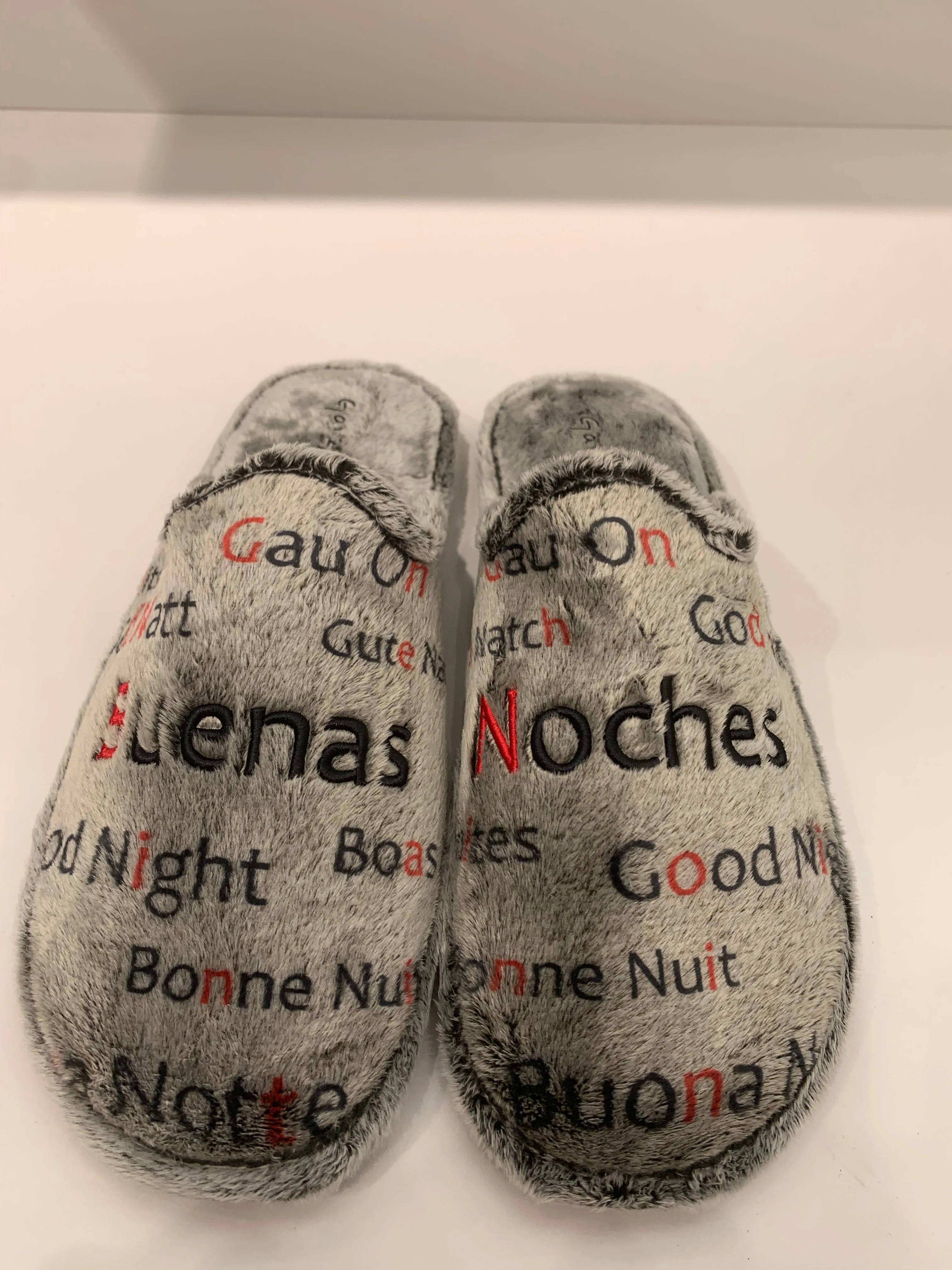 GOOD NIGHT GREY