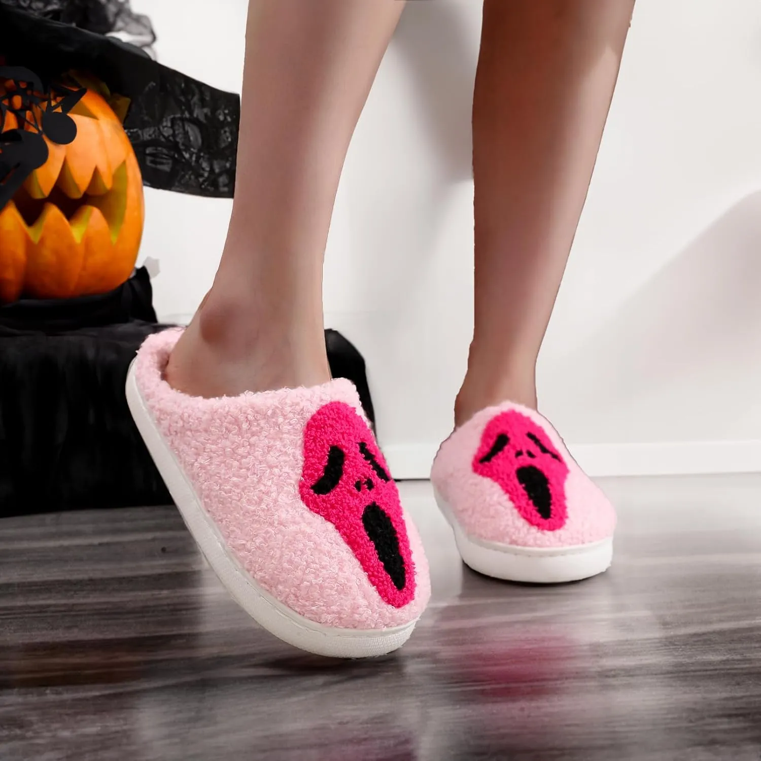 Halloween Christmas Slippers Holiday Slipper House Shoes Home Slipper for Women Fuzzy Outdoor Indoor Bedroom Slippers