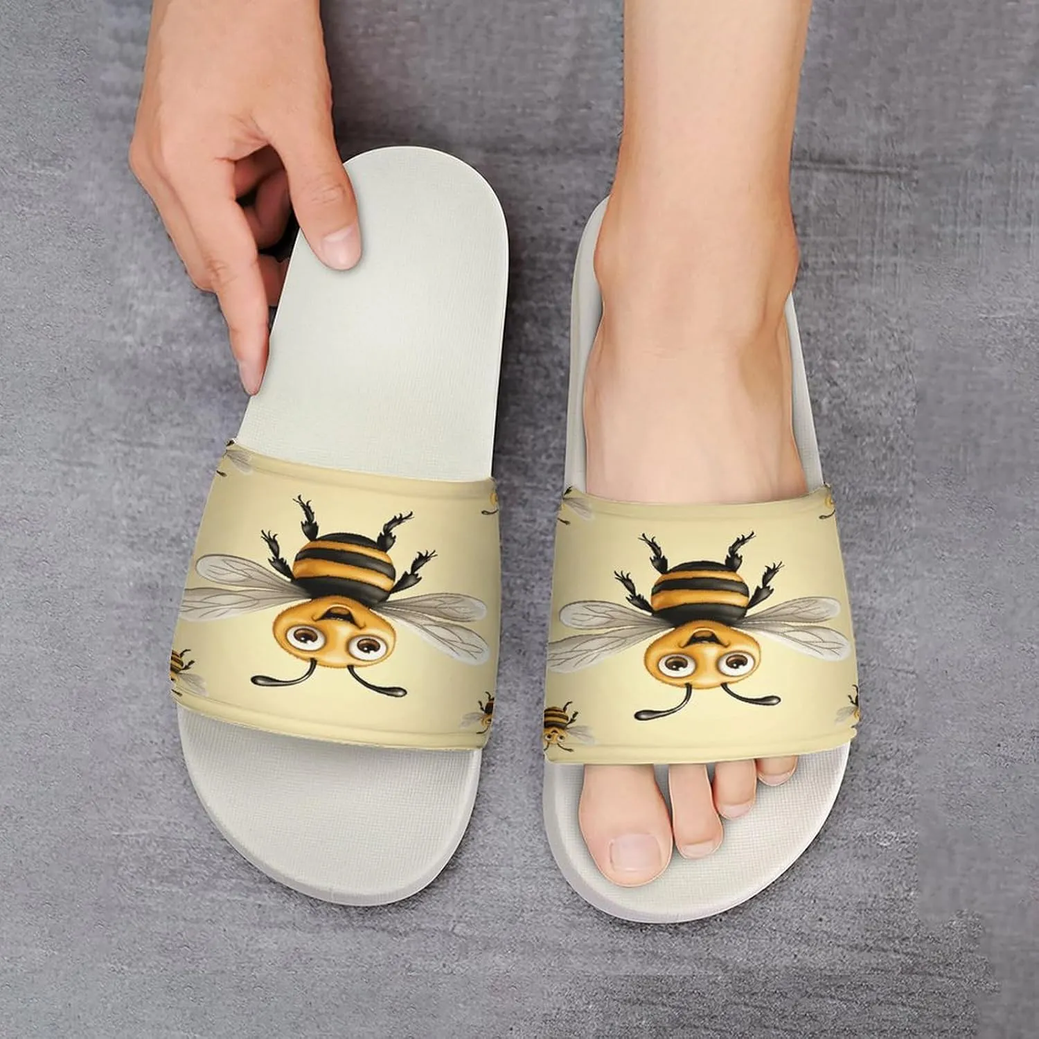 Home Slides Shower Sandals,Honey Bee Print Open Toe Slippers,Summer Beach Slides,Non-Slip Shower Shoes for Indoor And Outdoor