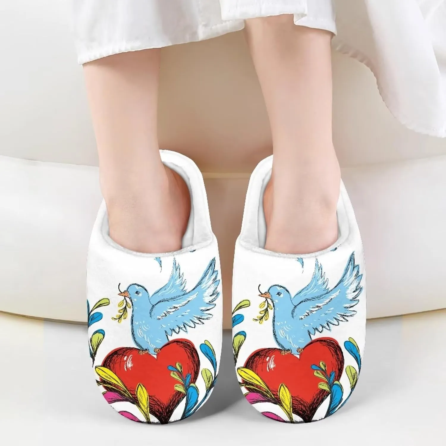 Kids Slip-On House Slipper Fuzzy Soft Non-Slip Outdoor Slippers Warm Comfortable Fluffy Slippers for Toddler US 9-15