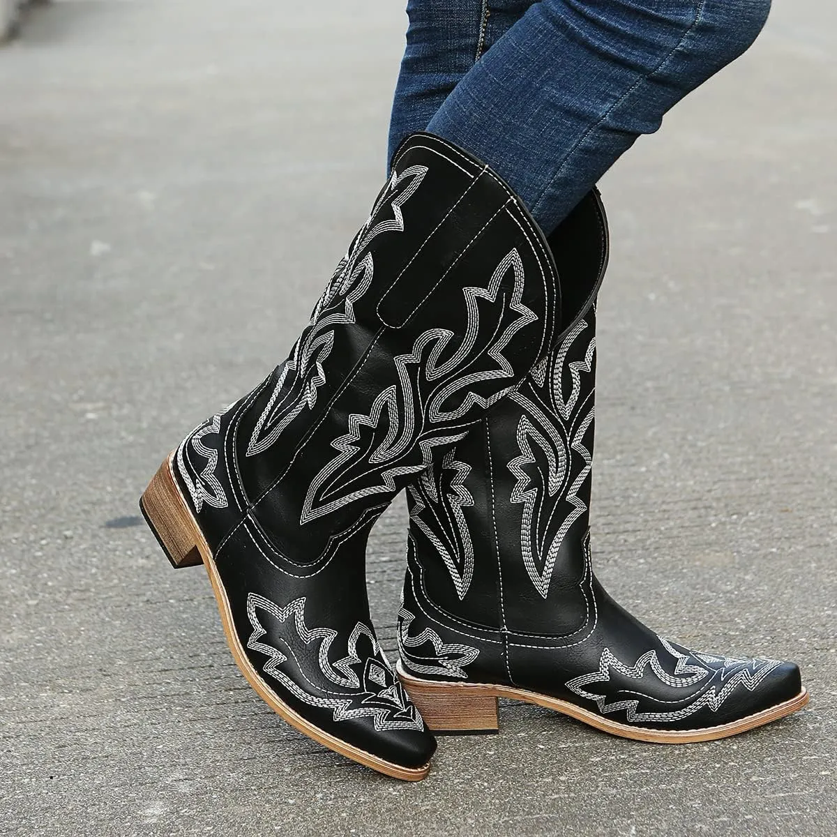Lausiuoe Boots For Women Ankle Booties Dressy Western Shoes Casual Flat Comfortable Fashion Retro Classic Short Booties