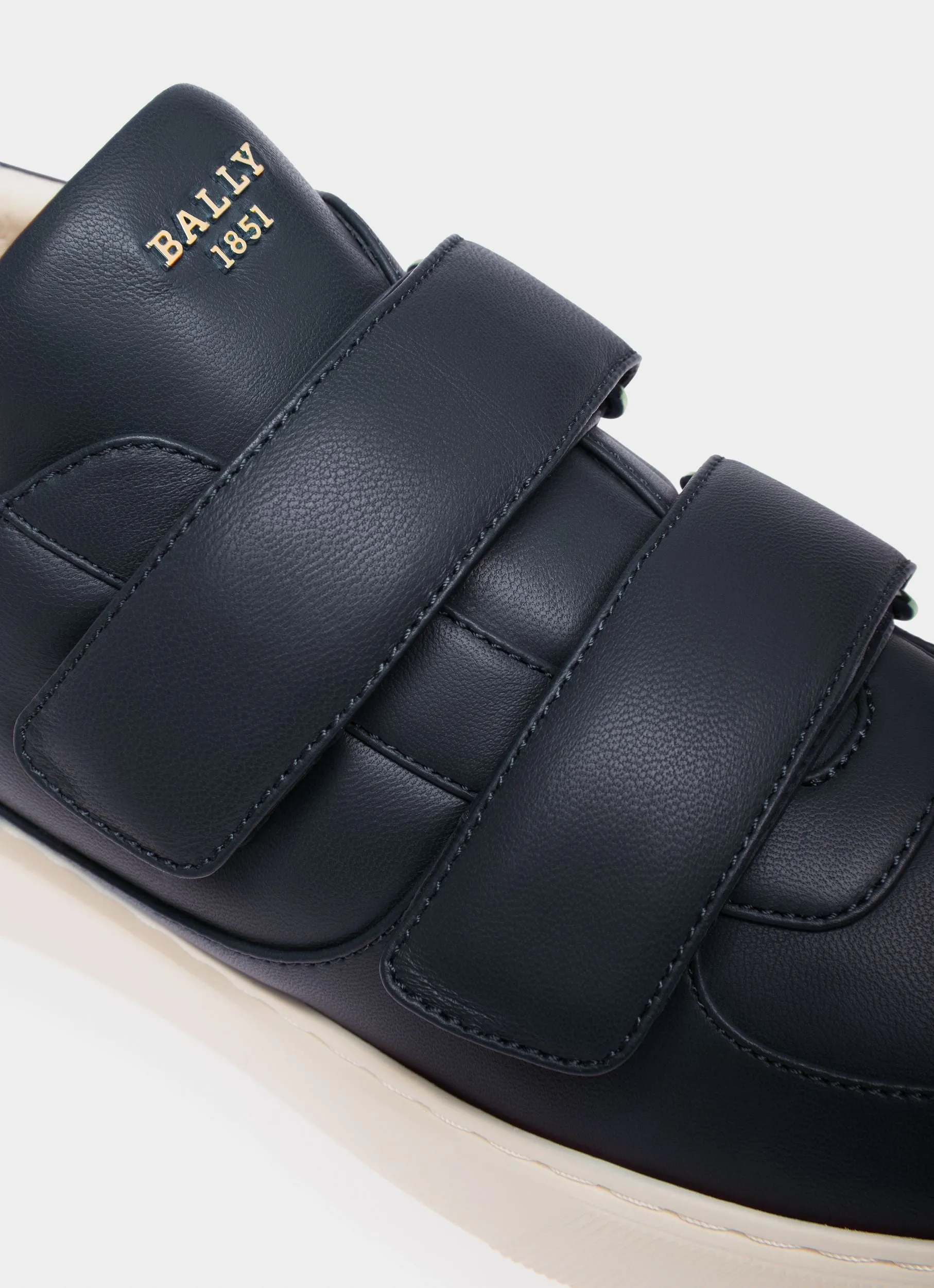 Maylor Sneakers In Midnight Leather