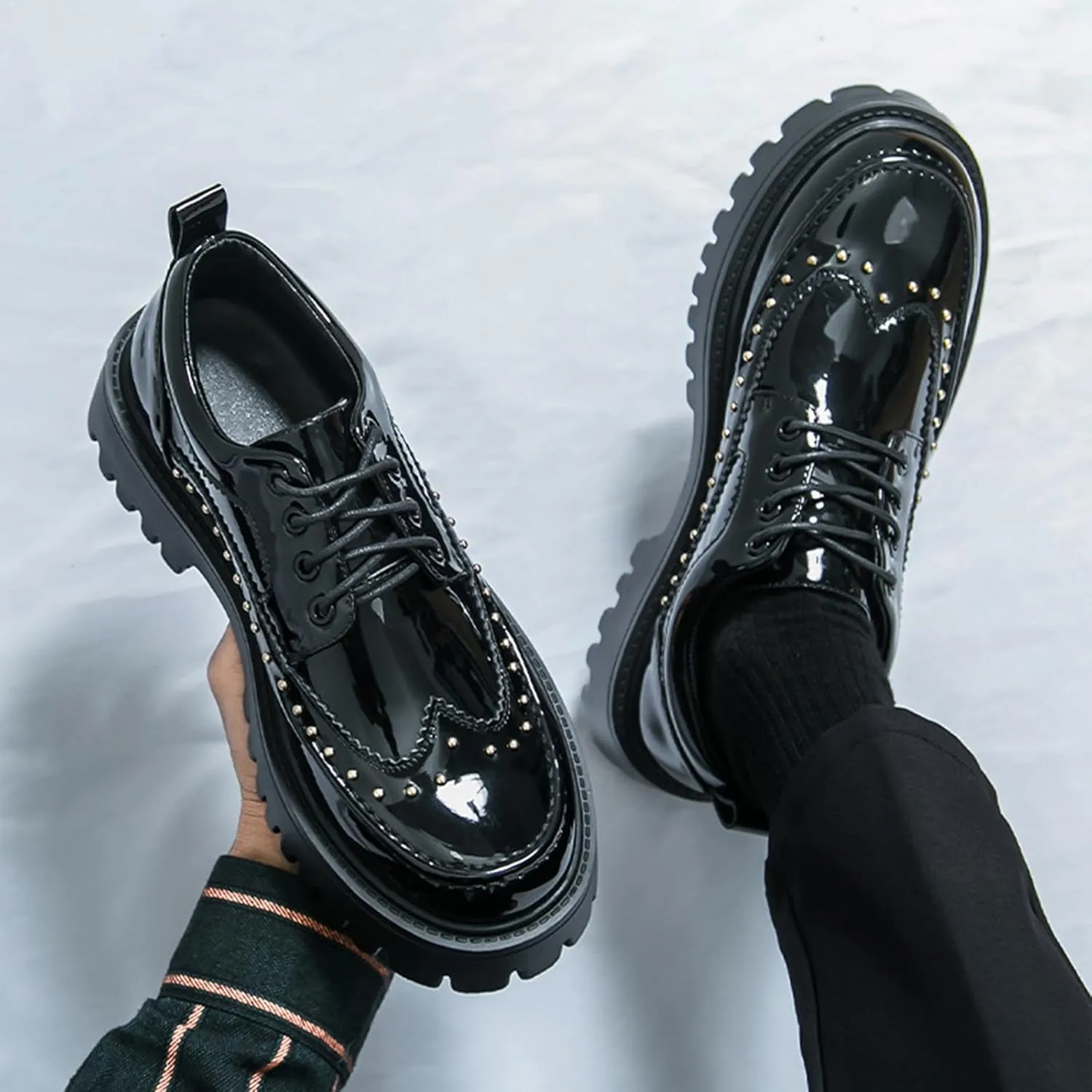 Men's Patent Leather Platform Wingtip Oxford Shoes with Rivets Round Toe Lace Up Lug Sole Brogue Dress Shoes Comfortable Business Work Causal Derby Oxfords