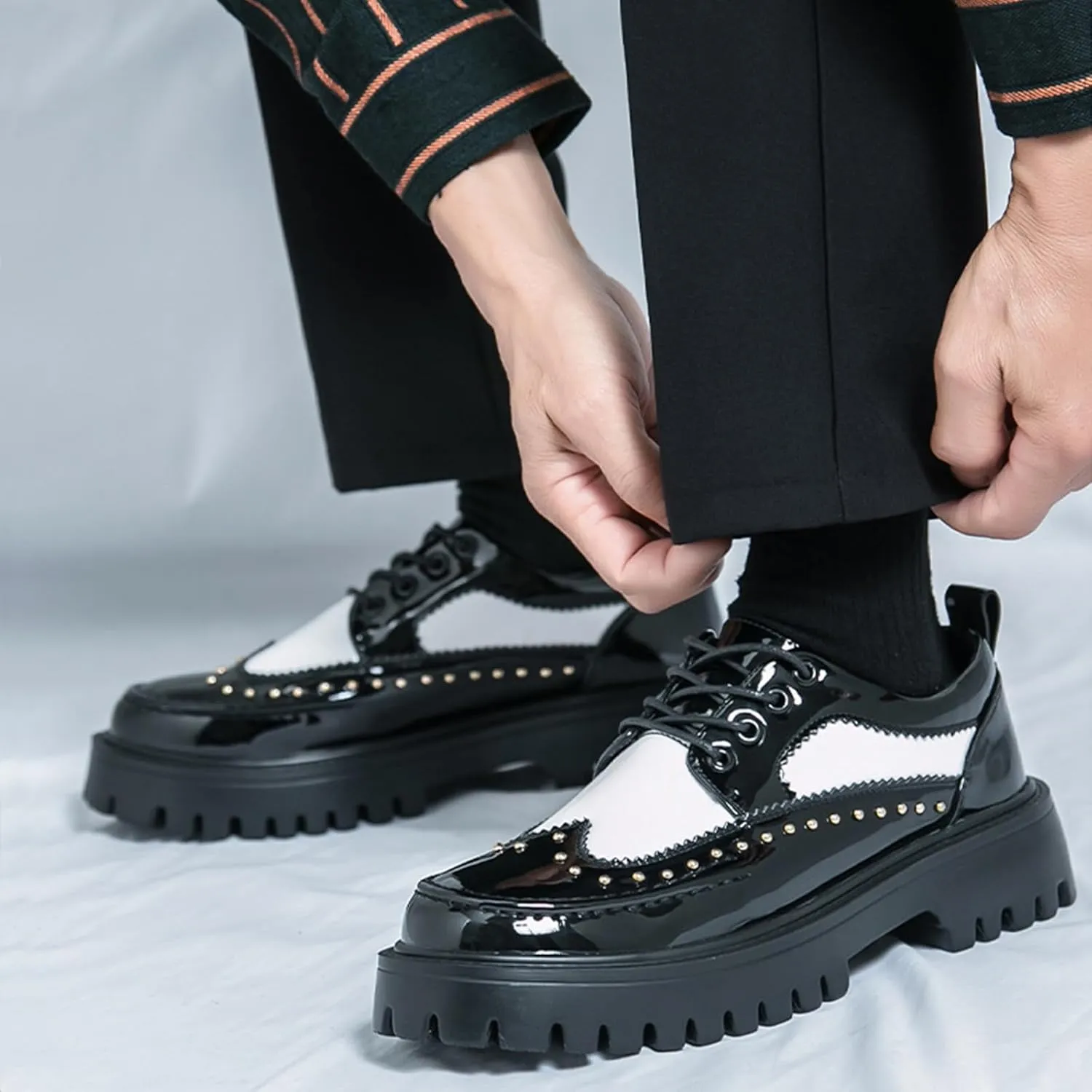 Men's Patent Leather Platform Wingtip Oxford Shoes with Rivets Round Toe Lace Up Lug Sole Brogue Dress Shoes Comfortable Business Work Causal Derby Oxfords