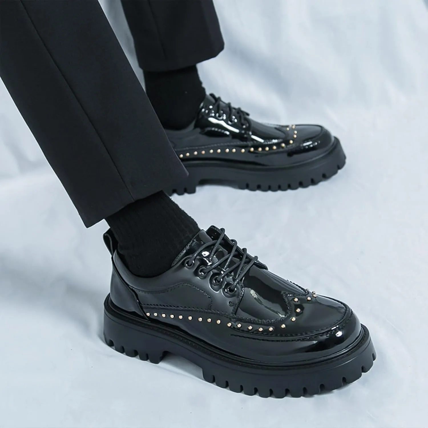 Men's Patent Leather Platform Wingtip Oxford Shoes with Rivets Round Toe Lace Up Lug Sole Brogue Dress Shoes Comfortable Business Work Causal Derby Oxfords