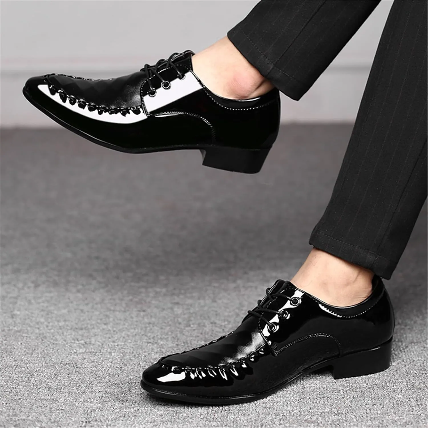 Men's Shiny Patent Leather Dress Shoes Formal Business Casual Oxford Trendy Plaid Upper Tuxedo Shoes for Men