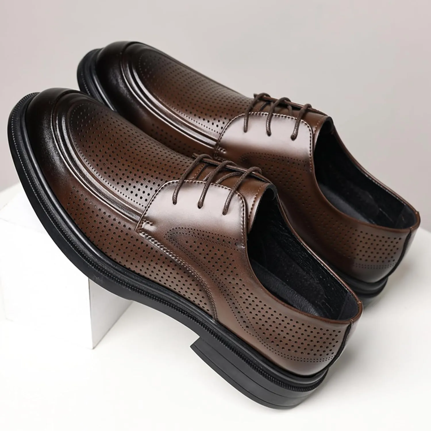 Men's Summer Hollow Breathable Leather Dress Lace-up Oxford Shoes Casual Non-Slip Walking Formal Wedding Business Wintips Flat Derby Shoes