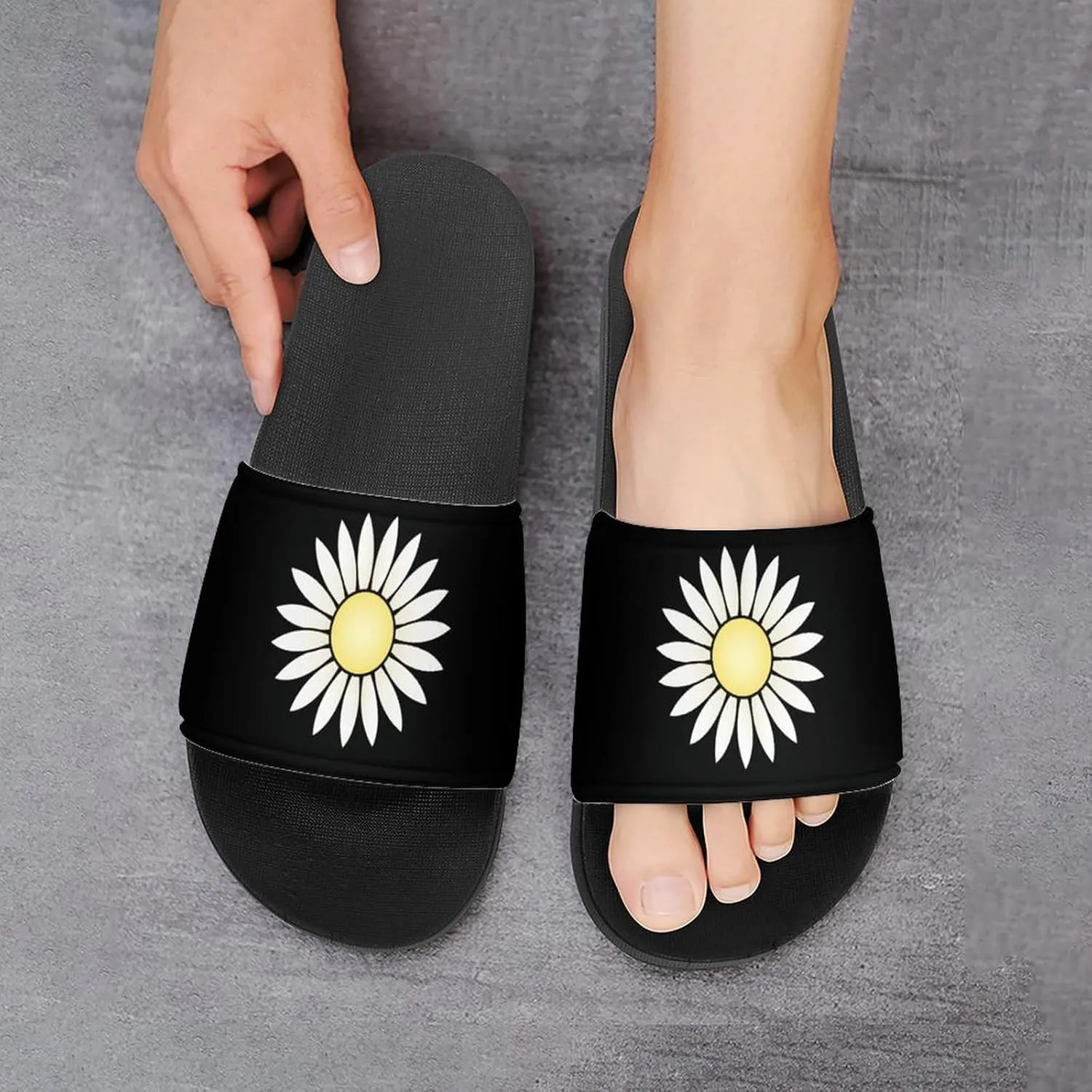 Nature Flowers Daisy Shower Sandals Home Slippers Non-Slip Quick Drying Beach Bathroom Slipper