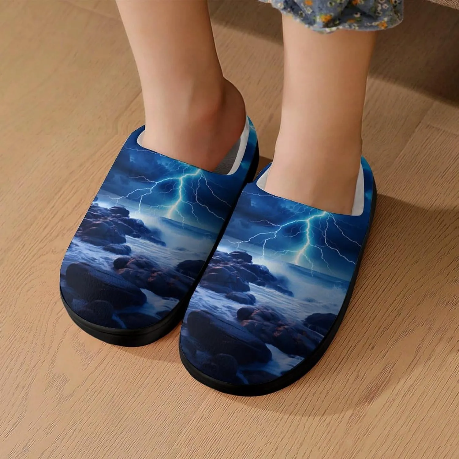 Ocean Thundering Storm Kids Slippers for Girls Boys Winter Warm Plush Slip On House Slippers for Indoor Outdoor