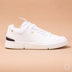 On The Roger Centre Court Low Top Sneakers