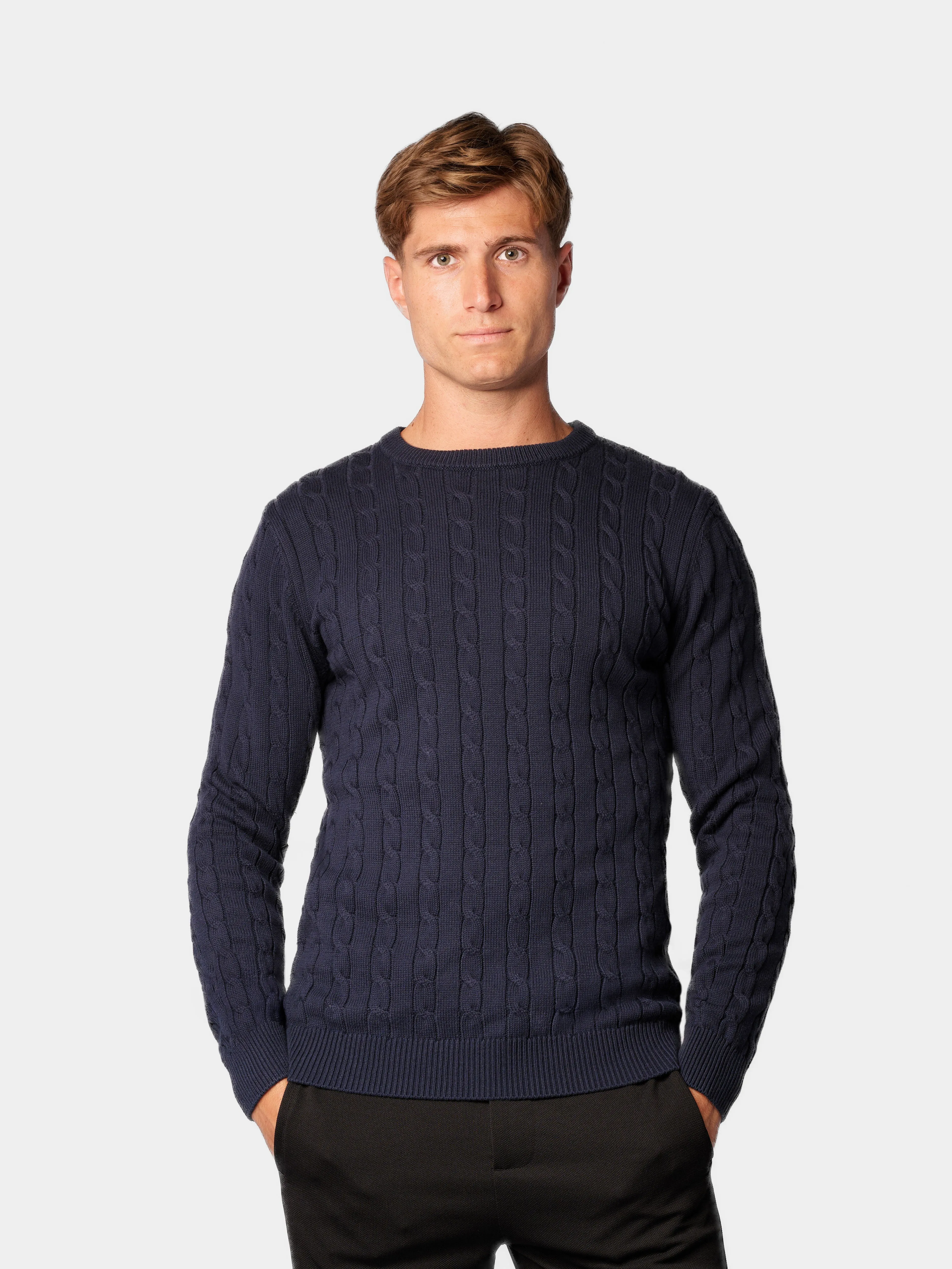 OXFORD CABLE SWEATER