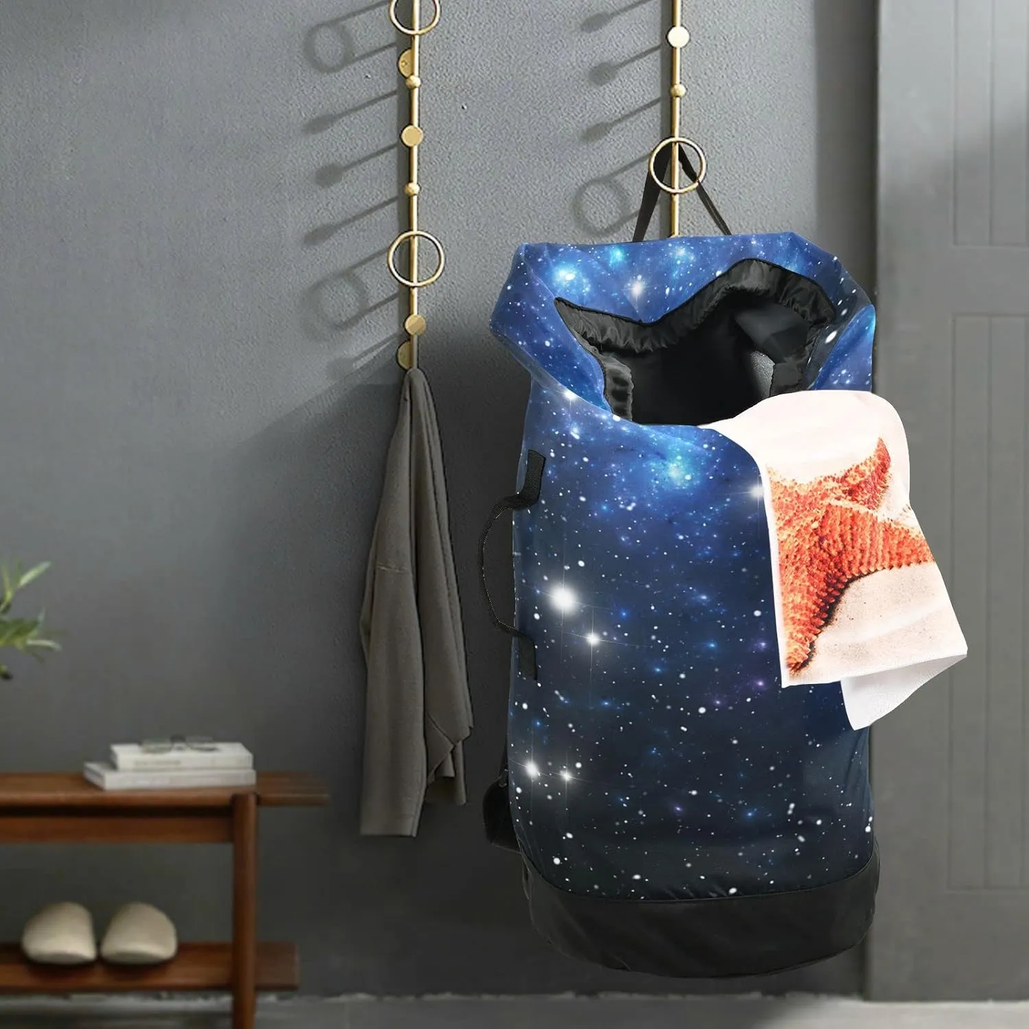 Oyihfvs Black Blue Galaxy Space Shiny Stars Nebula White Glaring Stars Backpack Laundry Bag, Laundry Backpack with Shoulder Straps, Waterproof Nylon Clothes Hamper Bag for Men Women Yoga Backpack