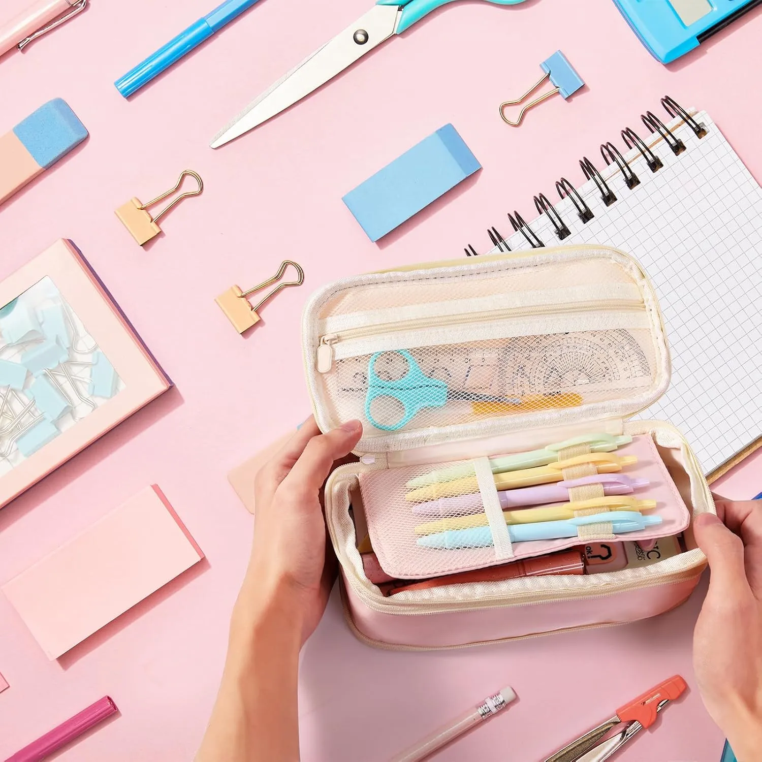Preppy Pencil Case for School Supplies, Initial Large Pink Pencil Case Organizer with Zipper, Cute Pencil Bag Holder for Office, Ideal Birthday Gift for Kids,8,9,10 Years Old Girls, Adults--Pink S