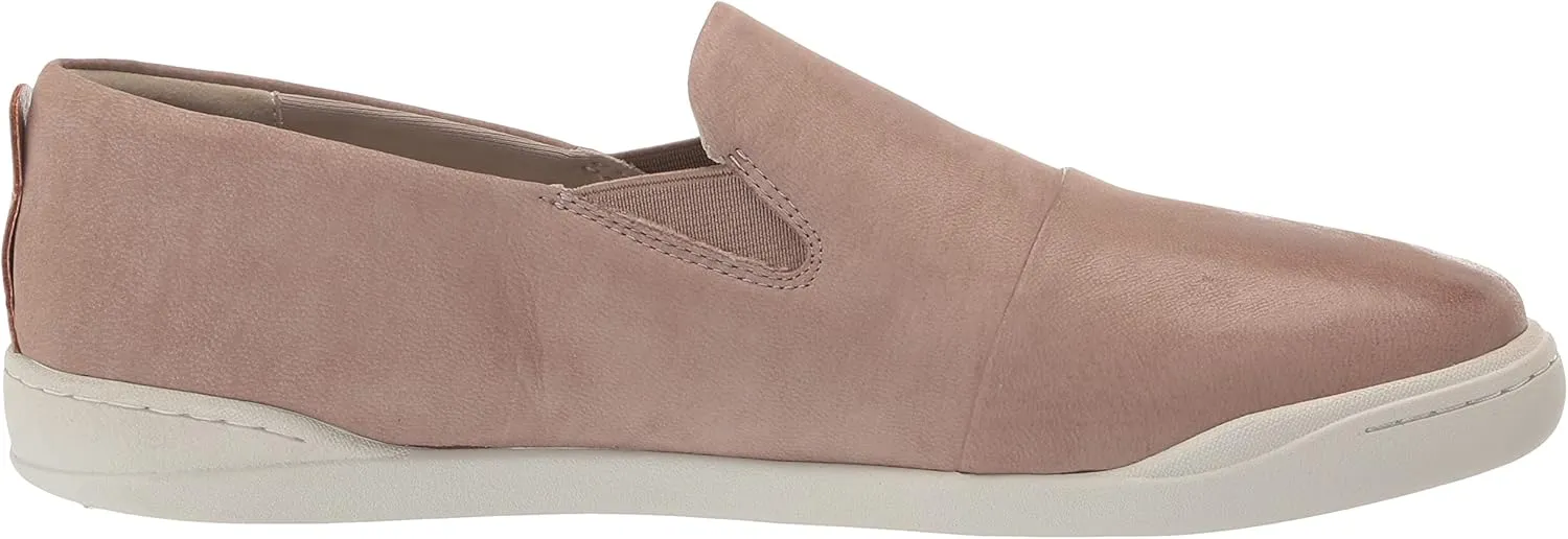 SoftWalk Women's Sneaker