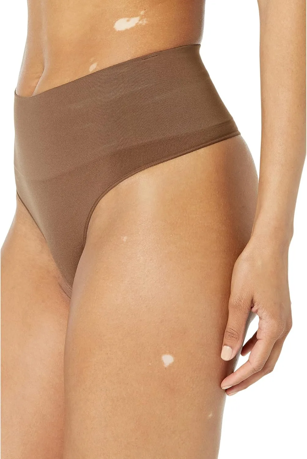 SPANXshape Everyday Shaping Thong - Core Control Shapewear Underwear - Invisible Under Clothes - Seamless Design