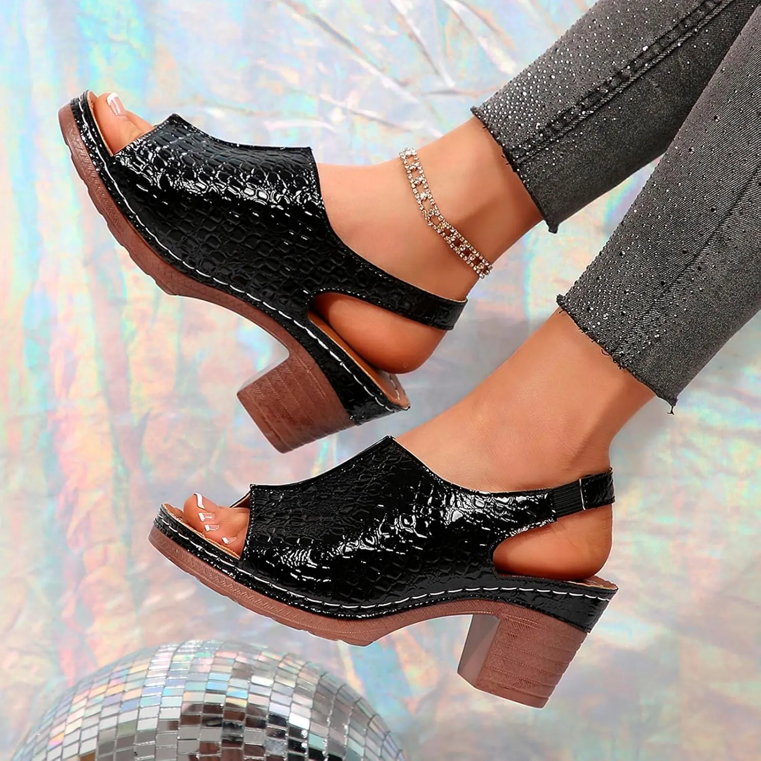 Summer Beach Sandals For Women 2025 Buckle Strap Cutout Glitter Shoes Peep Toe Chunky Block Heel Bright Color Party Sandal