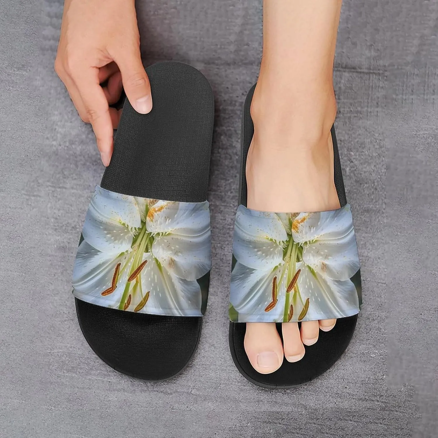 White Lily Blooming Flowers Slippers for Women Men Anti-Slip Shower Slides Open Toe Slippers for Home Outdoor Beach