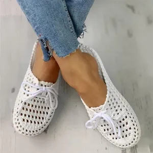 Women's Breathable Mesh Slip-On Sandals - Garden Slippers, Hollow Out Flat Heel Slide Sandals, Summer Mules, Closed Toe Beach Shoes, White, US8/EU40