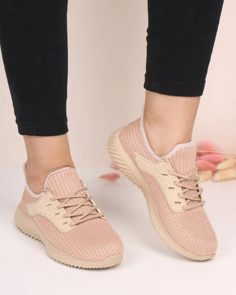 Women's Elite Sneakers 4130