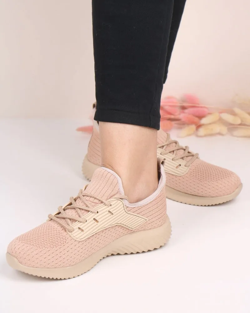 Women's Elite Sneakers 4130
