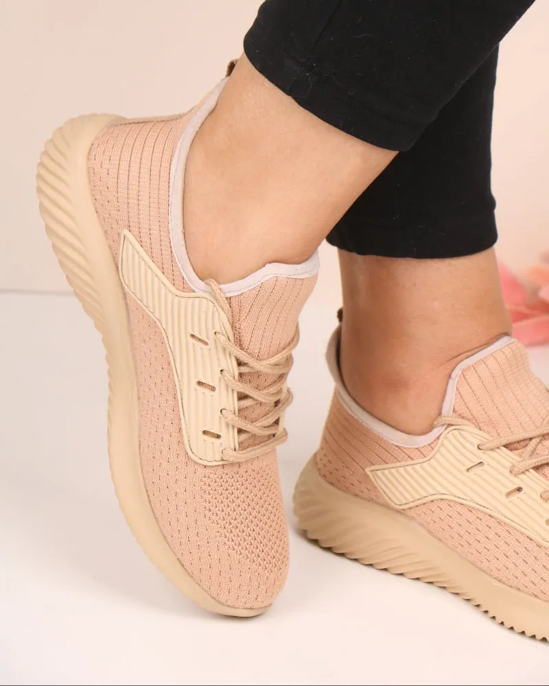 Women's Elite Sneakers 4130