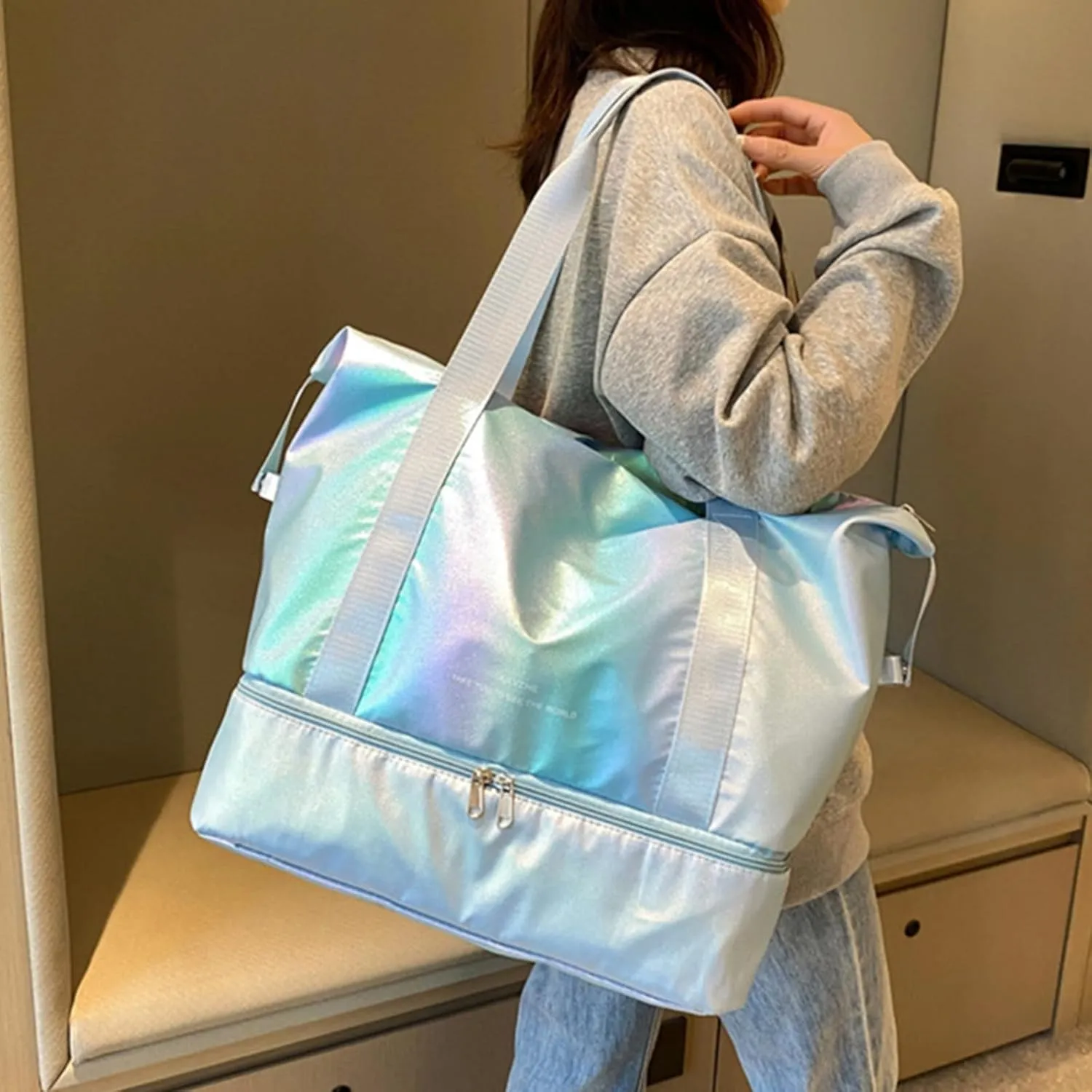 Women's Foldable Travel Duffel Bag, Large Gym Bag with Shoe Compartment, Waterproof Overnight Bag, Lightweight Weekender Bag (Pearlescent Green)